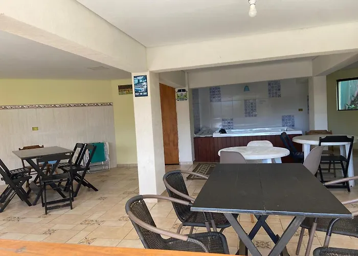 Casa Com Otima Localizacao